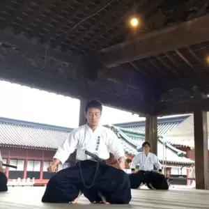 浅間神社にて奉納演舞のサムネイル